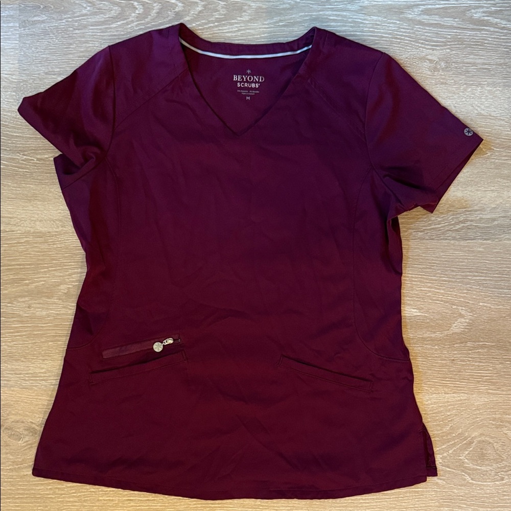 Beyond Scrubs Women's V-Neck Burgundy /Wine Top